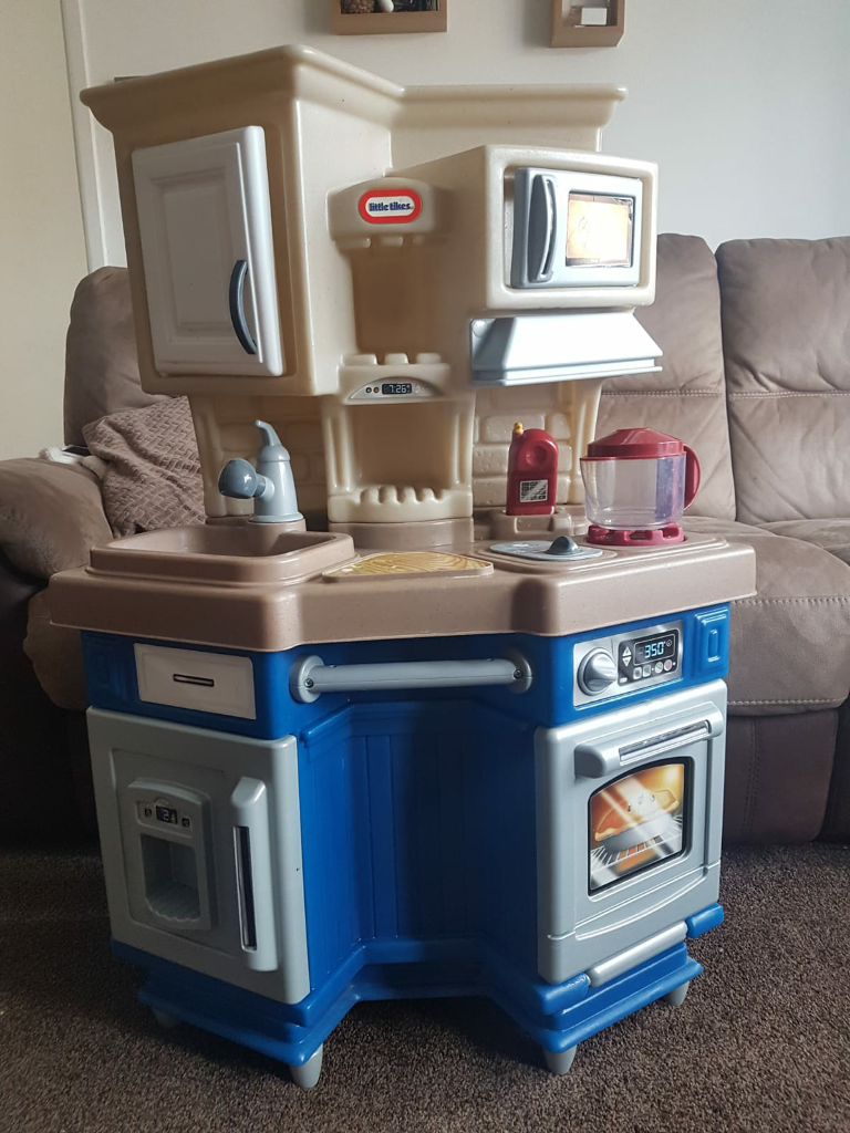 little tikes chef kitchen